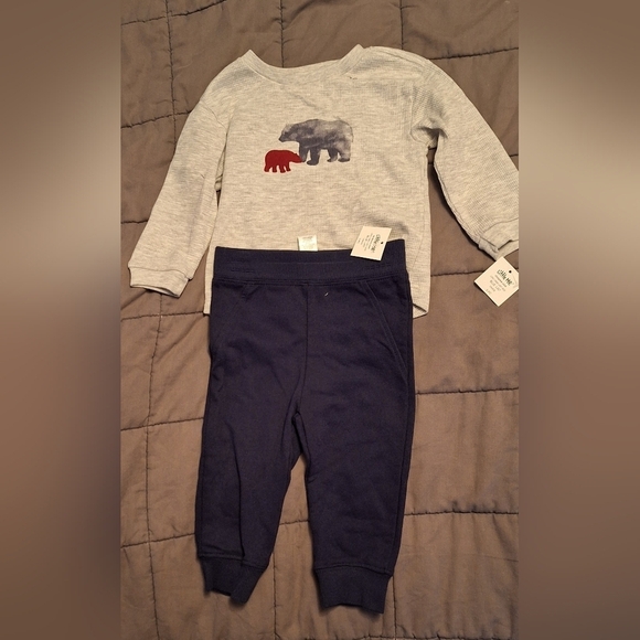 12 mos 3-piece Baby boy Infant Winter Outfit NWT Bear print by Little Me - Picture 6 of 7
